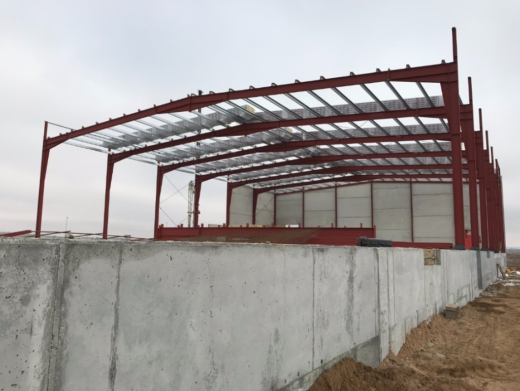 Fase de Estructura Metálica de la Nave del Matadero Asovino