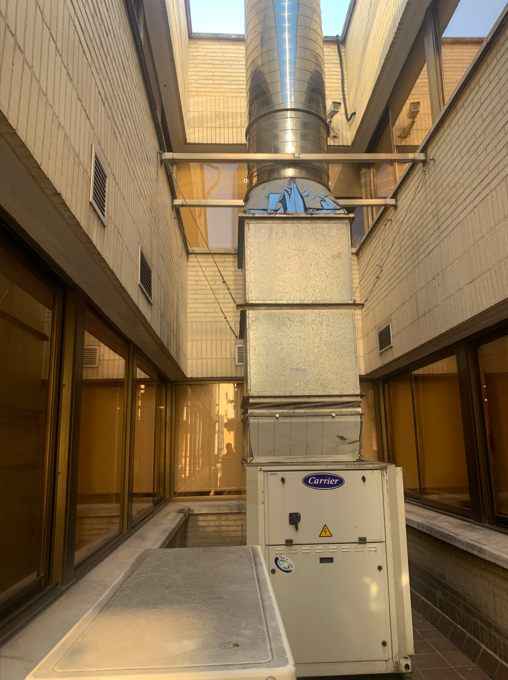 Instalaciones de climatización Carrier y conductos en Fremap Valladolid