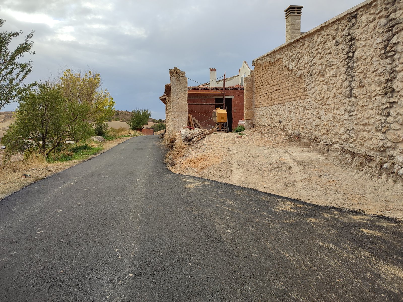 Ejecución de arquetas de saneamiento y recogida de pluviales