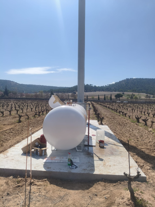 Depósito de gas licuado de petróleo en viñedos de Vega Sicilia